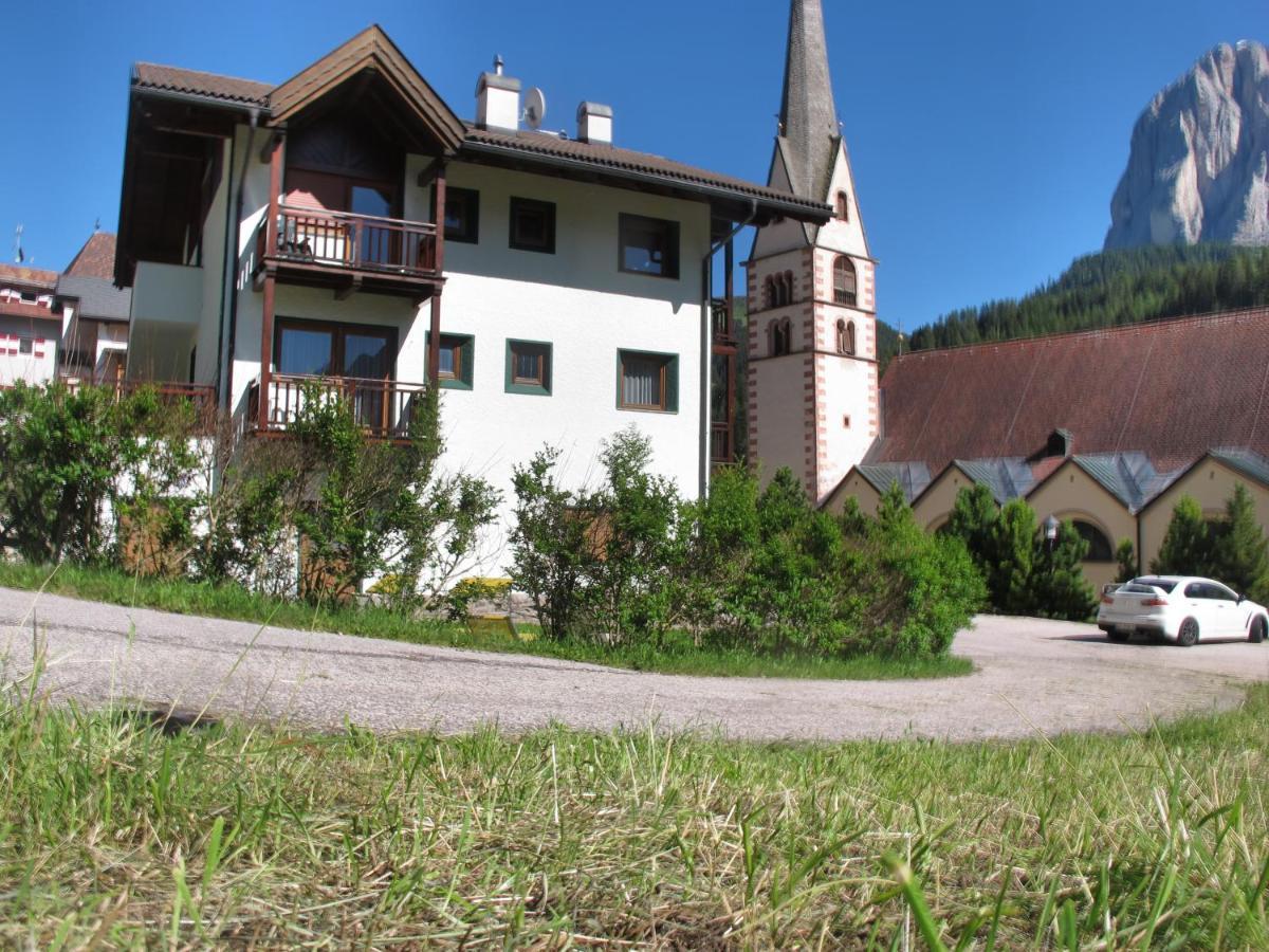 Ula Verda- Marianna